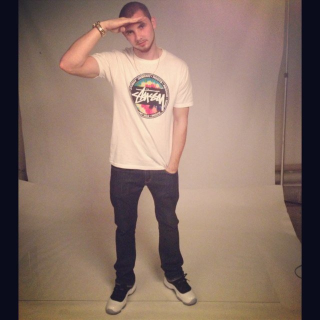 22 Instagram-Cecilsessoms; #TeamIphone #sneakerhead