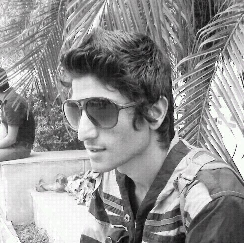 #Single 🚶🏻
#Modal 🏃🏻
#Writer 📝
#Singer 🎤
👫 proud to be a Human 👫
🎂Wish me on 2 December🎂