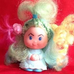 PeekySneak's profile picture. In the Land of LovelyLocks dwelt the shy and elusive Hide-n-Peeks: Perky Peek, Sunny Peek, Pearly Peek, and... PEEKY SNEAK. Peeky Sneak has Comb Gnomes.