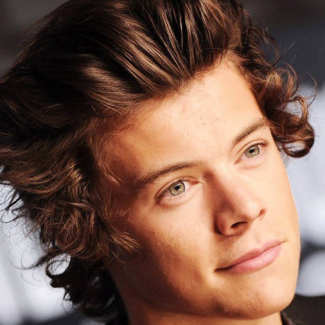 Since I gave you this follow, please follow @NeonMoonNiall! Thanks babe, I love you! Never lose hope.xx