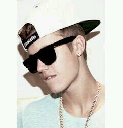 justincuddleme's profile picture. jυѕтin ℓσνє ωιтн вιєвєя ツ✞