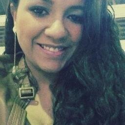 Sorriso nos lábios ! deus no coração ! Simples assim ..o resto é consequência dos meus objetivos