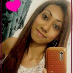 Olaa Sou Giselle, Gosto de fazer Amizades .. Amoo posta frases de amor ... Sou romantica E Amo demostrar isso ,, Sou moreninha :) Me Amo Muito .. :) Bjus !!