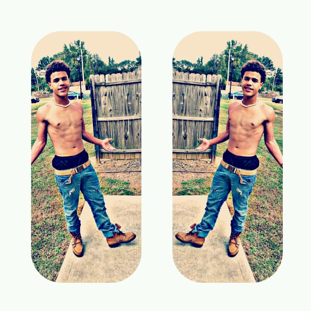 follow a YG #15 on the field.. nd #1 on ya TL