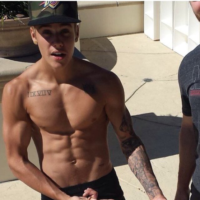 @justinbieber i hope one day that you notice me i know you will i love you so much here snice day one and i am not going nowhere #swag
