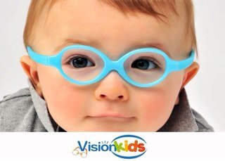 Primera Boutique Oftalmica para niños, monturas para deporte para niños y adultos.  Info@visionkids.com.ec