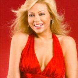 Apoyamos a la conductora de los sábados Gisela Valcarcel y el unico TWITTER OFICIAL de Gisela  la queremos requetemucho