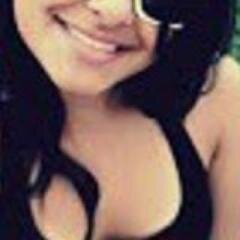 meu nome é Jennifer, tenho 16 anos, Corinthianíssima #MeAmo rsrs'