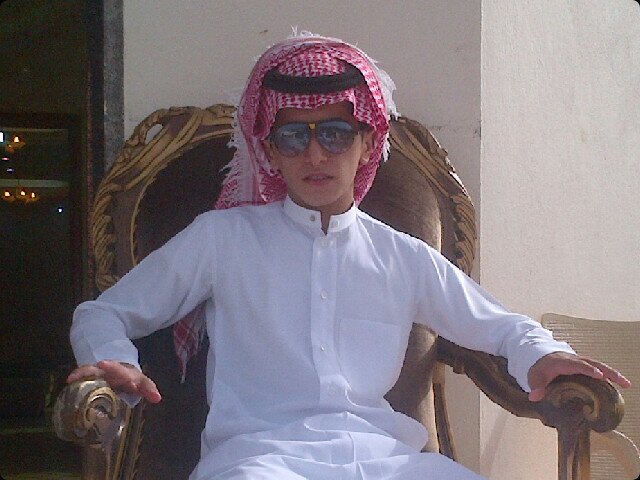 تغريدآتي ؛ جُزء صادقَ ,وَجُزء غامِض   ،ۆجزءُ من ذوقيَ ،ۆجزءُ يستَحيل ان يفهممہ غيري..¸✉̸! عــاشق هـــلالــي 19سنه. ( رَِפ̣ـﺂ̷ل ﺂ̷ ﻟ̷ـﻣ̭͠‏​ ؏ ~ ابهــآ ) 2A45284C
