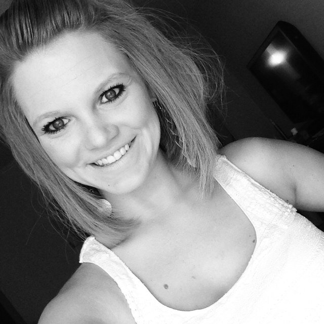 Sayra_Marie's profile picture. 