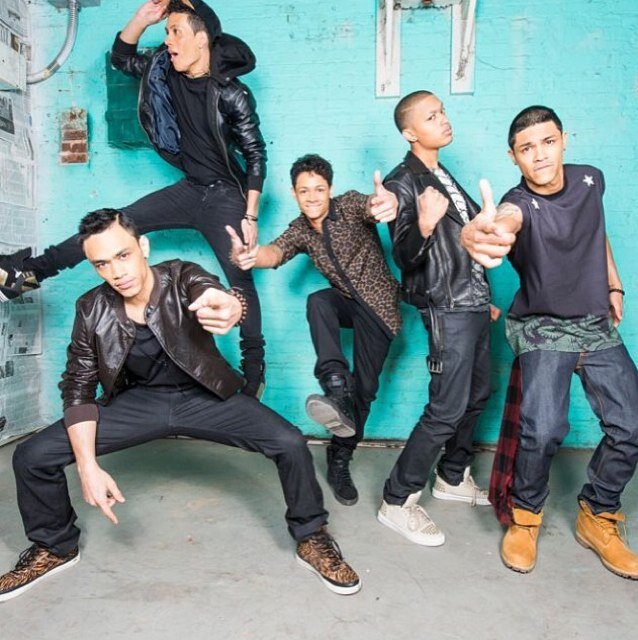 Make sure you get SAY YES . ~~ http://t.co/yledBdRlV5 ~~ LINK TO ITUNES DOWNLOAD!