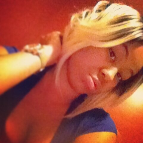 Long story short ... I lost the pswrd to my old page @oliviasROOM . 
I be on & off here