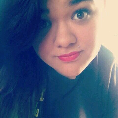 SierraMeins's profile picture. 18. Mom. GNF. ;)