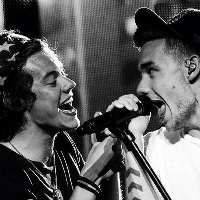 Liam Payne Makes me smile Janoskians*Ariana Grande*1D*Emblem3 met One Direction ,Jai/5 + Mariam,Holla at me✌