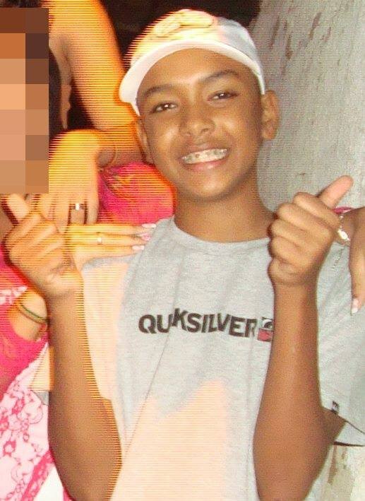 Nada Pra Declarar , Quer Saber Mais Vai Ficar Na Vontade ;$

Facebook :https://t.co/3PJOeB5CYt