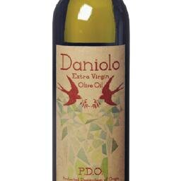 daniolo_oil's profile picture. organic : PDO Extra Virgin Olive Oil, raw Honey from Natura 2000 region, wild mountain Oregano Mt. Olympus, Kalamata olives..produced and harvested in Greece.