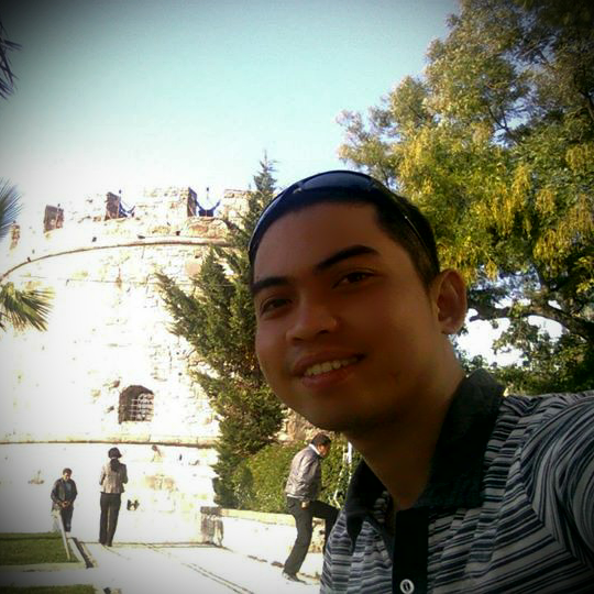 ..wOrLD TrAveLer..
         ..ALwAys on The MoVe..

             ..  BoJoLan0 (^_) ..