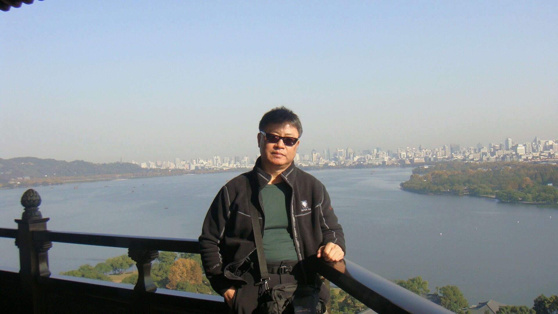 The world is my oyster.유유자적.두주불사