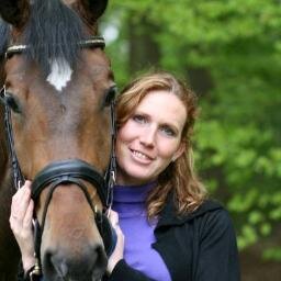 Spontaan, uitdaging, open,onderneemster , paarden,positief,samen sterk.