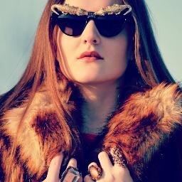 STYLIST, BLOGGER, fashion lover, civil engineer.
