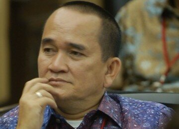 Lowyer Handal