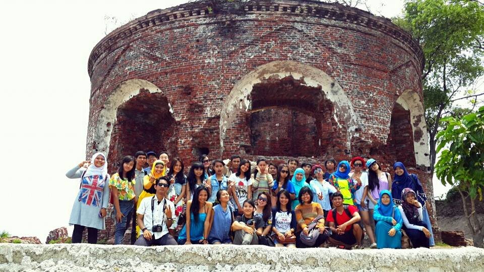 let's join tripolicious... Harga Backpacker, Rasa Flashpacker... 
Sobat jalan @tiket
Pesan tiket di sini:
