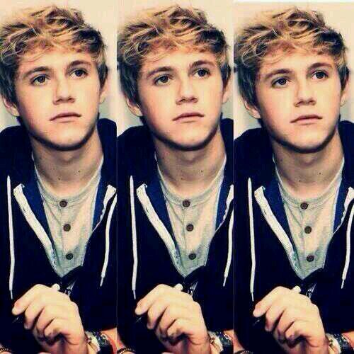 please follow @acidiczarry bc free follow and ily, u r beautiful