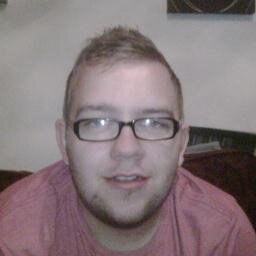 Niall 21, Single, Follow me and I'll follow back simples :)