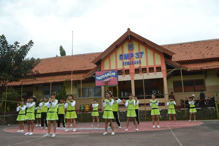 PEMERINTAH KOTA SEMARANG | DINAS PENDIDIKAN | SMP 37 SEMARANG | Telp/Fax: (024) 8446802 | Kode Pos: 50242 | email: smp37smg@yahoo.co.id