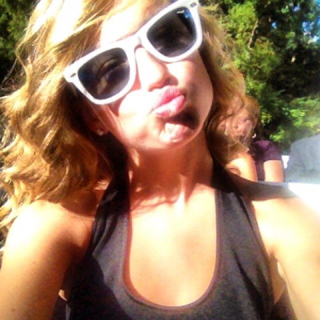 nikkii_bertone's profile picture. doglover. ☀✌