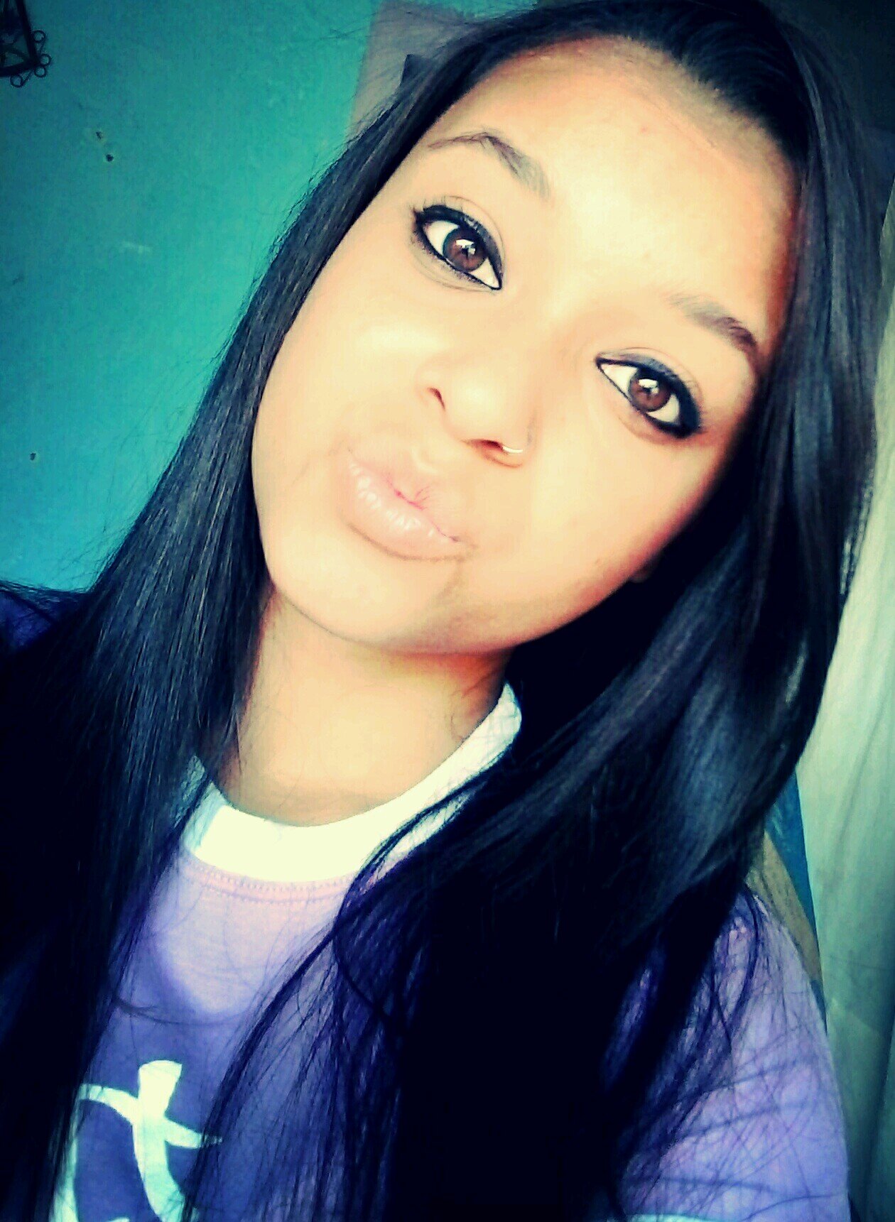 Fernanda Prazer (ý) 
Me segue qe sigo de volta!  / Moderadora: @Sarah_Cristinaa  *-*