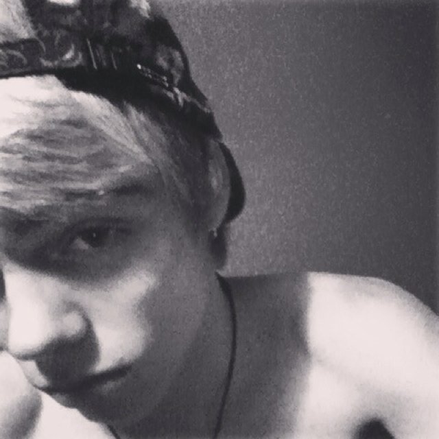 15, Mentally not right, BMX, Athlete, eating is most defiantly my favourite thing in the whole wide world, go BIG or go HOME