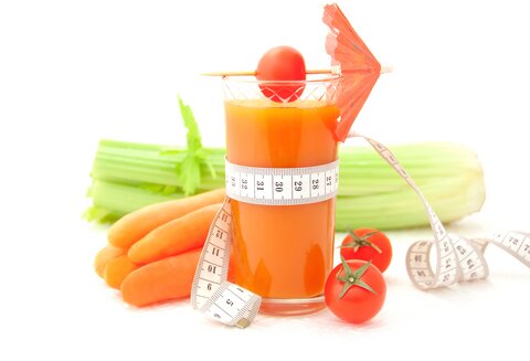 Are you looking for juicing recipes for weight loss? we have for you the effective juice recipes to burn fat and lose weight