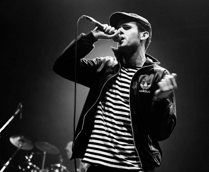 https://t.co/ymspr0Ljww

singer/sinner/songwriter/performer/...