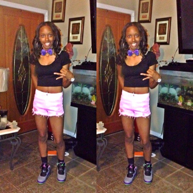 N E W P A G E follow meee