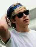 hey i am naill from one derction i am single RP 21+