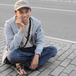 *Klo ada kata2 ga benar itu admin shift malam saya shift pagi.

*Jarang bohong

*Baik hati rajin menabung

*Agak pemalu

*Jual lele warna-warni