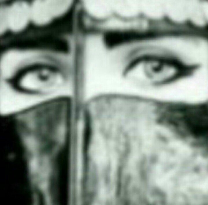 ‏‏‏‏شاعره..من قلب حائل.. ‏مهي غريبه لا قالوا بالحب فرقا..
حظي واعرفه لاحصل بعد وفراق..كل مايخط قلمي بالمفضله♡