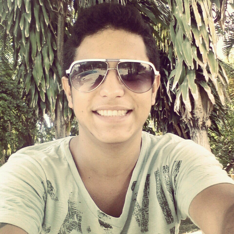 Whatsapp (88) 9742-3795