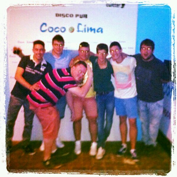 pablopdp95's profile picture. No me importa que no vengan los reyes magos.... yo con que vengan los camellos... soy mucho mas feliz أنا القرف على ابنك الميت العاهرة