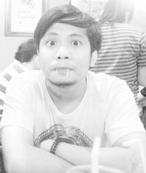 KiaPinem Profile Picture
