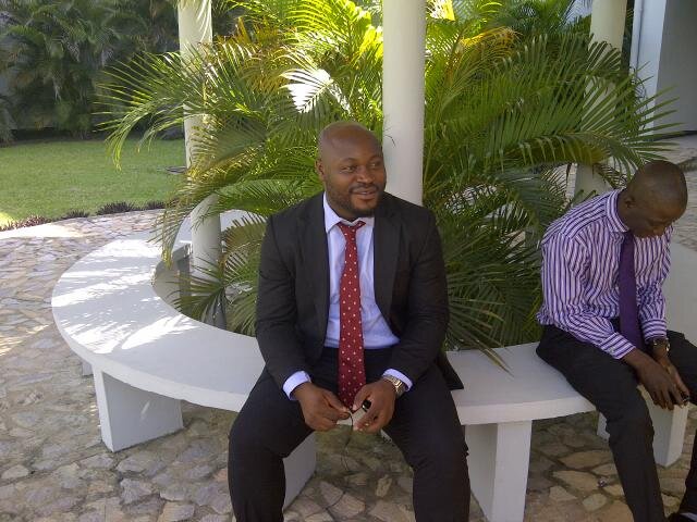 A Professional Economist aspiring to become a Certified Financial Analyst..... I'm Calm,reserved, loves music,football and tennis + I'm a happy guy!