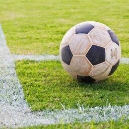 ¿Amas el fútbol? ¡Pues esta es tu cuenta! Información , opinión , debate y humor sobre el mejor deporte del mundo. ¡Fútbol!