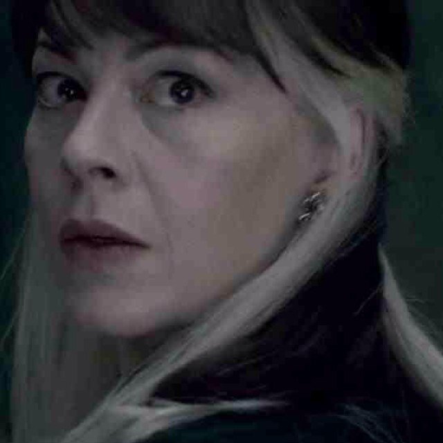 Narcissa Malfoy. RP