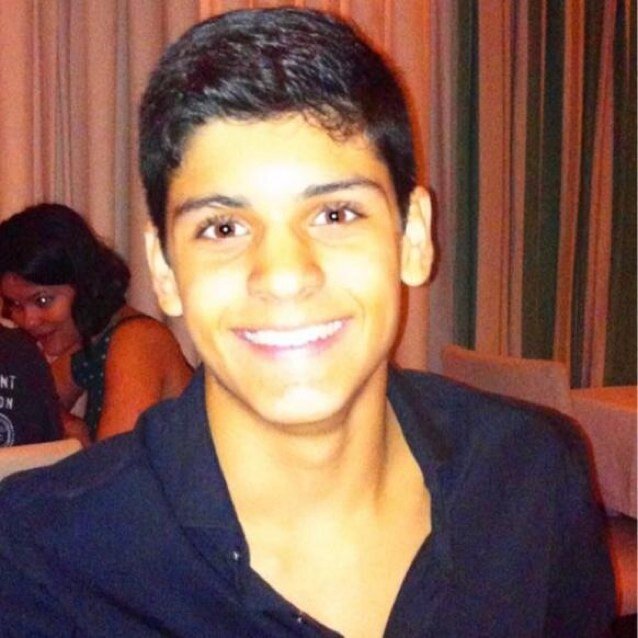 beach, cinema, pizza, food, games, woman, football .... much love it all!!! facebook: Joao Paulo/Ousadia pra vencer, alegria pra viver :D