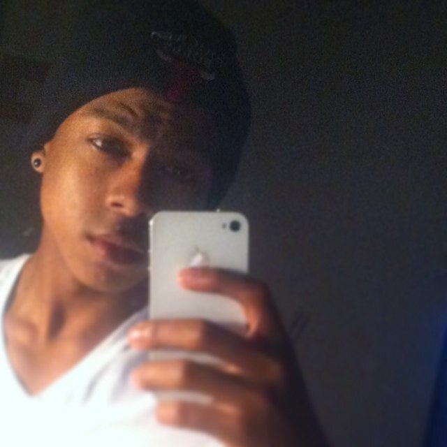 insta : kevinW_  
just follow.