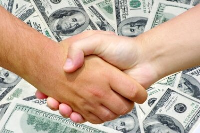 http://t.co/uC80RL8CE3 connects local buyer's and sellers of used mobile technology. Sell your old phone or tablet for cash today!