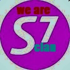 i 13 i like playing ps3 xbox i trickshot a little bit of feeds no eps i love gta 5 and love skating peace(: