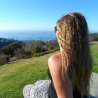 Megan Schneider (@_meganschneider) Twitter profile photo