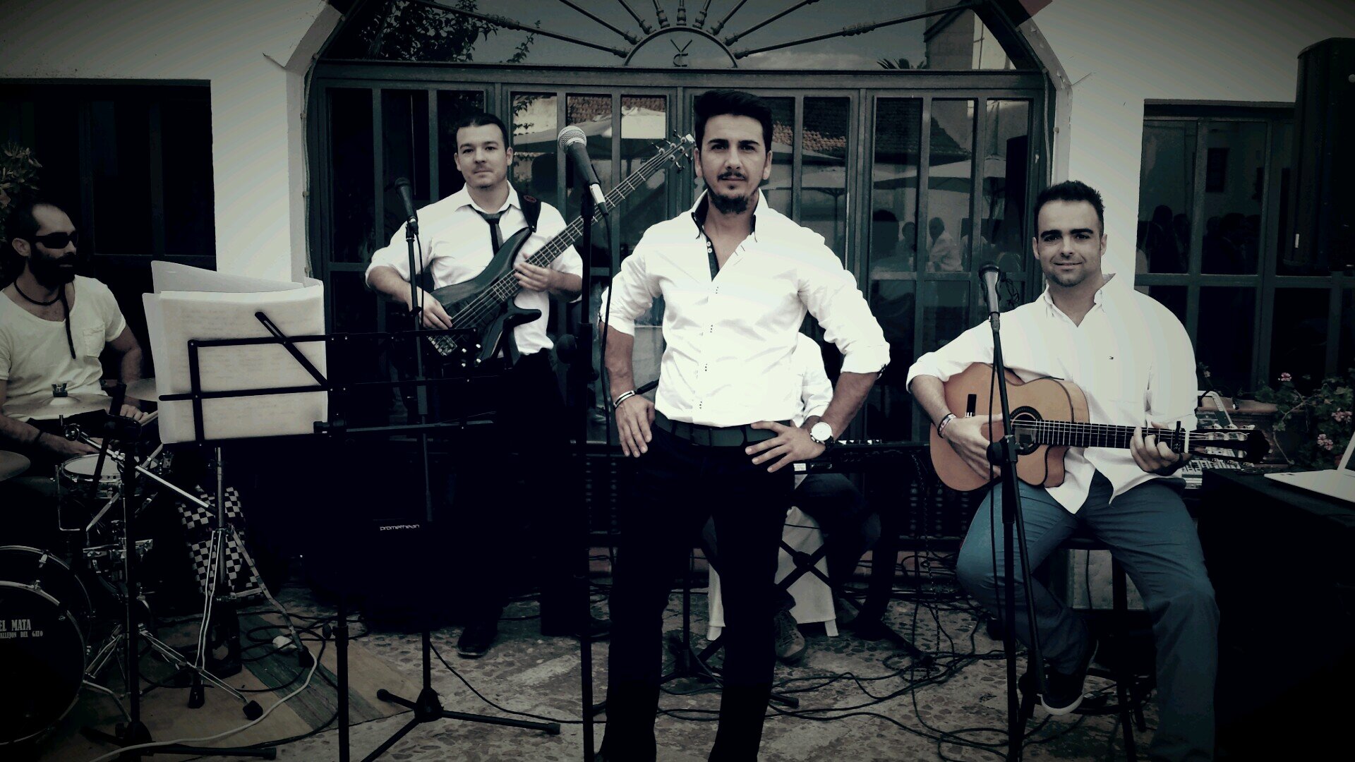 twiter oficial de nuevo estilo contratacion abierta grupito flamenco para cualquier consulta mensaje privado graciass